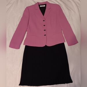 Vintage Tahari Arthur S. Levine Pink Four Button Pink Boxy Jacket Skirt …
